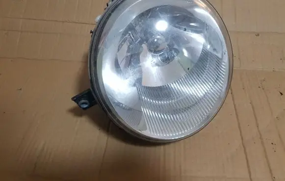 Volkswagen New Beetle Headlight/headlamp 6X1941751J