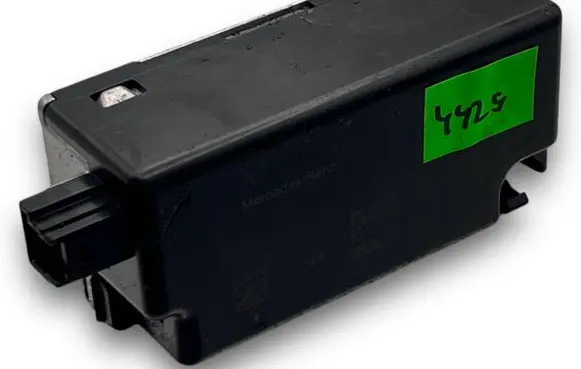 Mercedes-Benz Sprinter W907 W910 Central body control module A4429 A0999009401