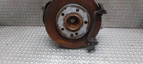 Mercedes-Benz A W168 Front wheel hub spindle knuckle 6814