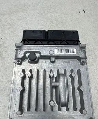 Mercedes-Benz Vito Viano W639 Engine control unit/module A6519009302 A6519010702 28430120