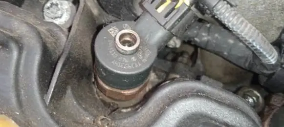 Fiat Bravo Fuel injector 0445110276