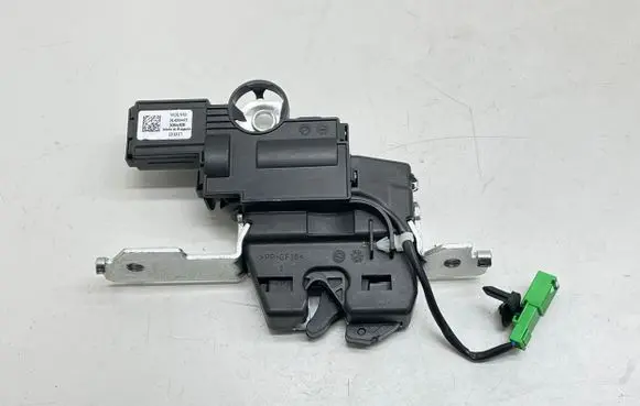 Volvo S90, V90 Seat back rest lock catch 31436463 131317 3084508