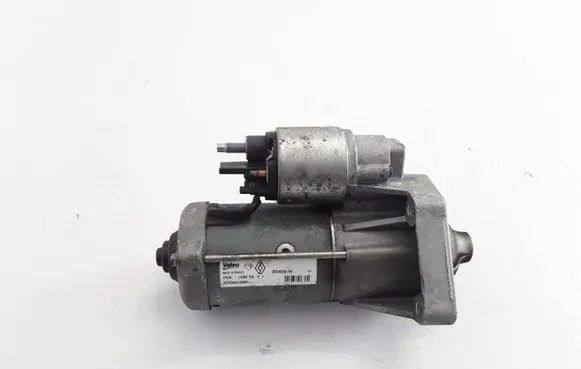 Renault Megane III Starter motor 233000106R