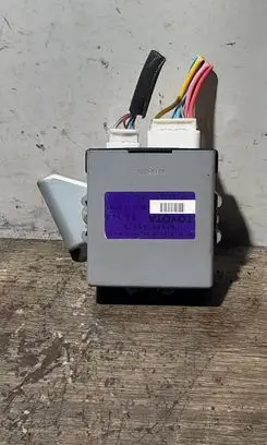 Lexus RX 330 - 350 - 400H Window wiper relay 8594048020
