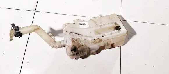 Mitsubishi Colt Windshield washer fluid reservoir/tank a4548600060 a4548600160