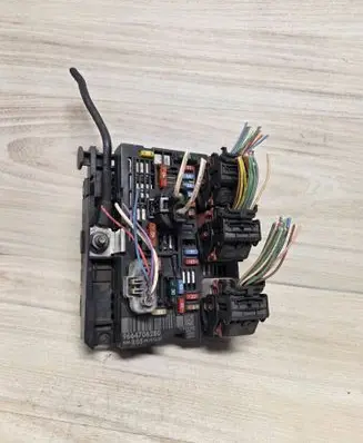 Citroen Berlingo BSM Control unit 9664706280 BSMR05