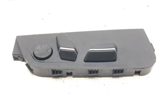 BMW 5 F10 F11 Seat control switch 9270382