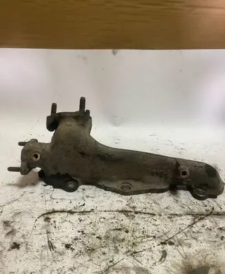 Honda CR-V Exhaust manifold