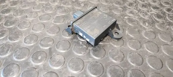 Volkswagen Touareg II Tire pressure sensor 7PP907283