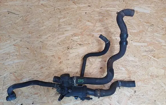 Citroen C4 I Picasso Thermostat/thermostat housing 9656182980