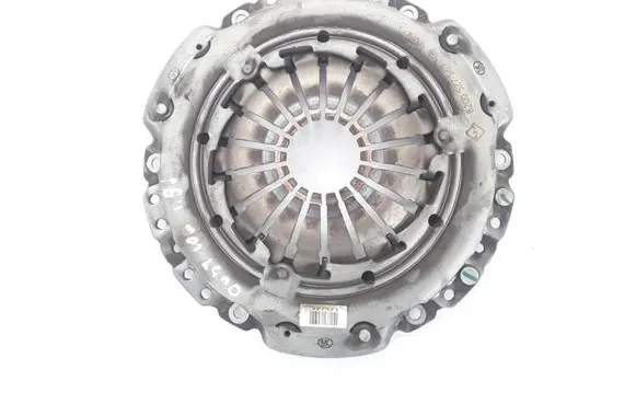 Dacia Duster Pressure plate 8200527569