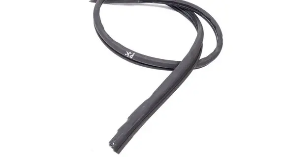 Mercedes-Benz CLK A209 C209 Rubber seal front coupe door 