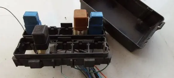 Nissan Primera Fuse box set 71242990