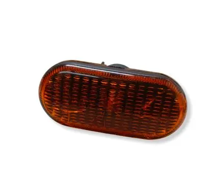 Renault Scenic I Front fender indicator light 7700822136