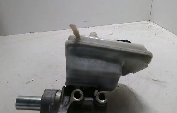 Renault Latitude (L70) Master brake cylinder 0204051440 0204227599