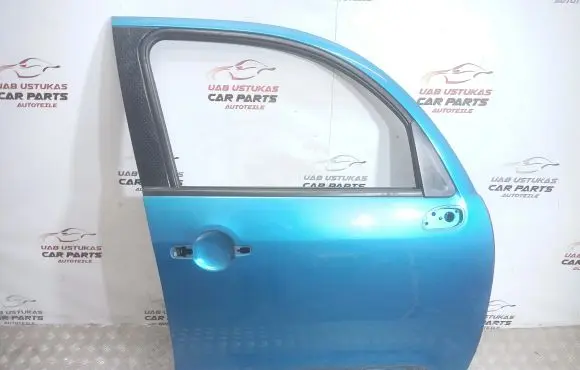 Citroen C3 Picasso Front door
