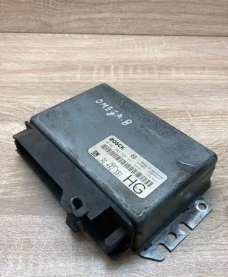 Opel Omega B1 Engine control unit/module ECU 90492381 0261203587