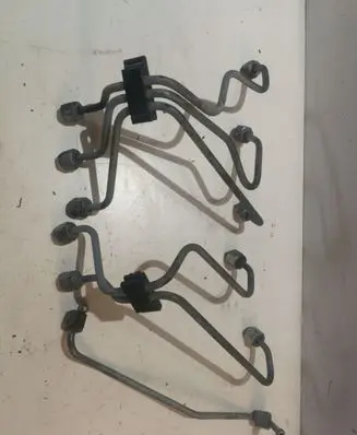 Volvo S60 Fuel main line pipe