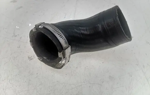 Volkswagen Golf VI Intercooler hose/pipe 1K0145762EL 5N0145838