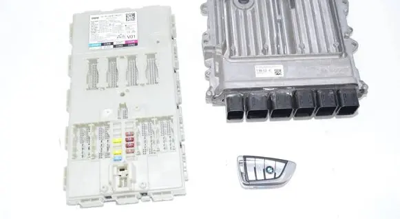 BMW 5 G30 G31 G38 Engine ECU kit and lock set 9888816 13618598153 8598153
