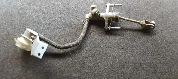 Clutch master cylinder