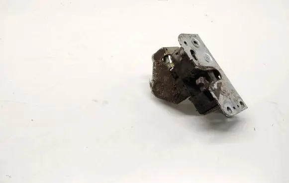 Iveco Daily 4th gen Sliding door lock 