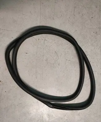 Volkswagen Caddy Rubber seal rear door