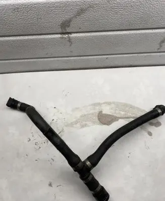 BMW 5 E60 E61 Engine coolant pipe/hose 738000765