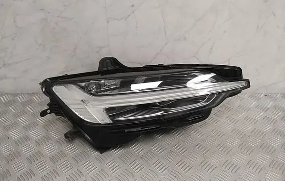 Volvo S60 Headlight/headlamp 32314161