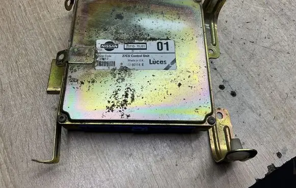 Nissan Primera Engine control unit/module 2371070j81 80114e