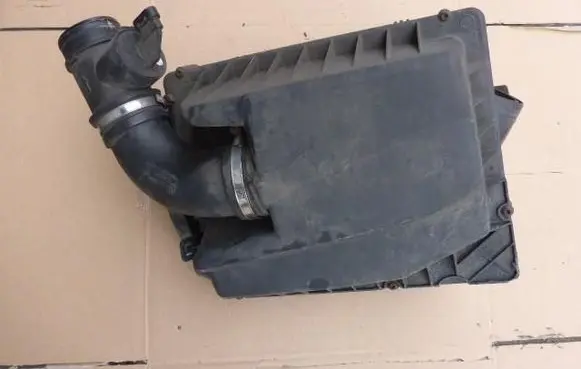 Opel Astra H Air filter 