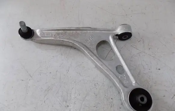 Nissan X-Trail T33 Front lower control arm/wishbone