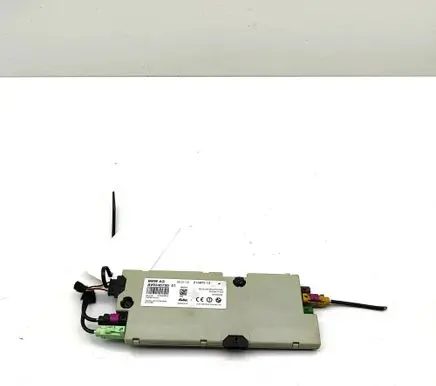 BMW 6 F06 Gran coupe Aerial antenna amplifier 9346795