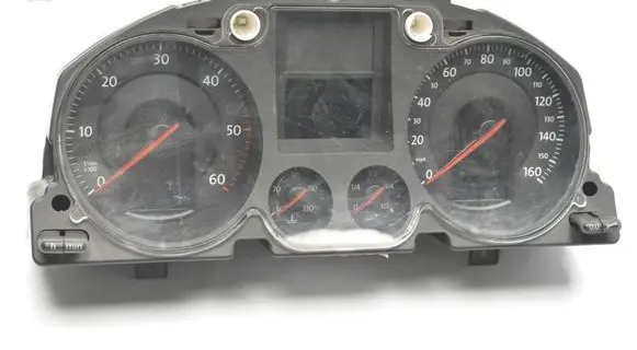 Volkswagen PASSAT B6 Speedometer (instrument cluster) 3C0920960K