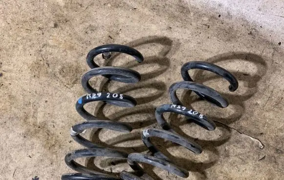 Porsche Panamera (970) Rear coil spring