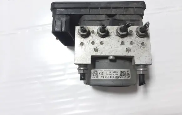 Volkswagen Golf VII ABS Pump 3Q0907379AA 3Q0614517AA