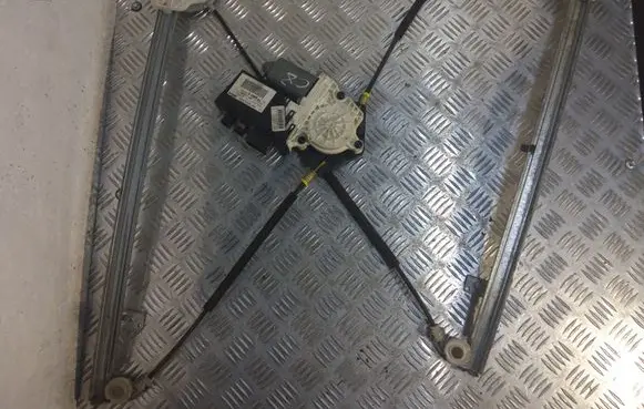 Citroen C8 Front door window regulator with motor