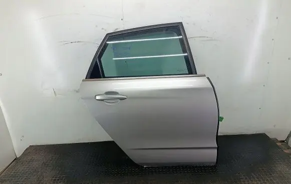 Citroen C4 II Rear door