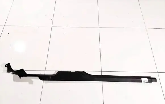 Audi A4 S4 B5 8D Front sill trim cover 8d0853905
