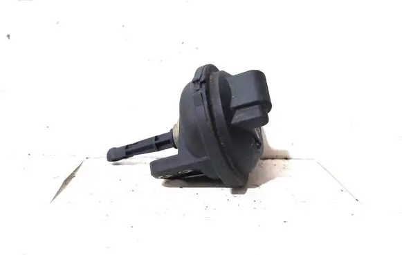 BMW 7 E65 E66 Vacuum valve 71424207