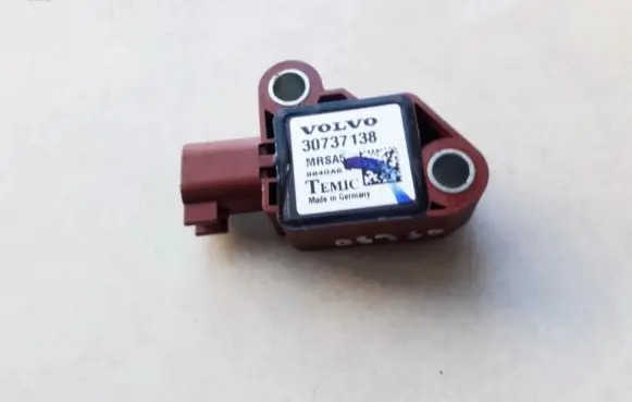 Volvo V50 Airbag deployment crash/impact sensor 30737138 8840A6