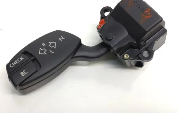 BMW 5 E60 E61 Indicator stalk 6924103b 01106720