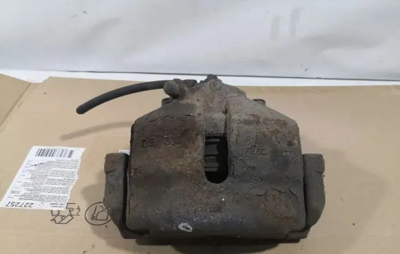Skoda Octavia Mk2 (1Z) Front brake caliper
