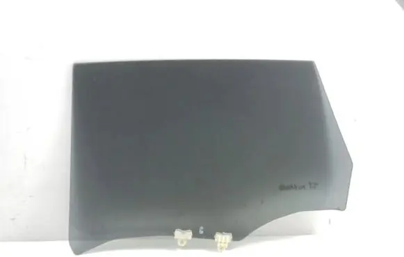Nissan Murano Z50 Rear door window glass