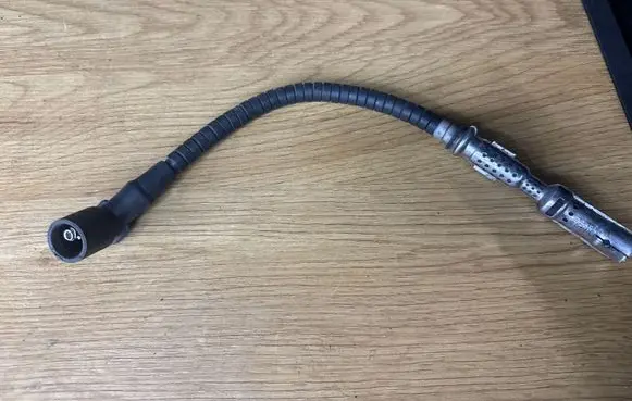 BMW 3 E46 Ignition plug leads 13290