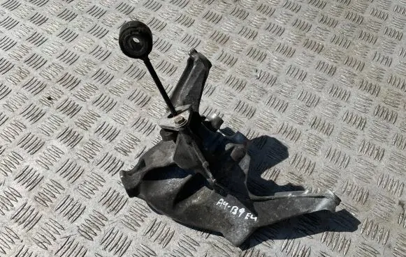 Audi A4 S4 B9 Engine mounting bracket 4M0199307AD
