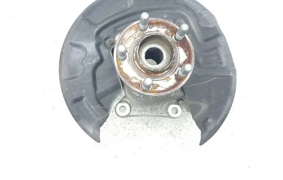 Ford Fusion II Rear wheel hub HP5C2C300 HP5C2C300A1B DG9C5B758