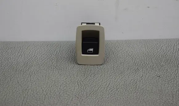 BMW 4 F32 F33 Electric window control switch 924164903