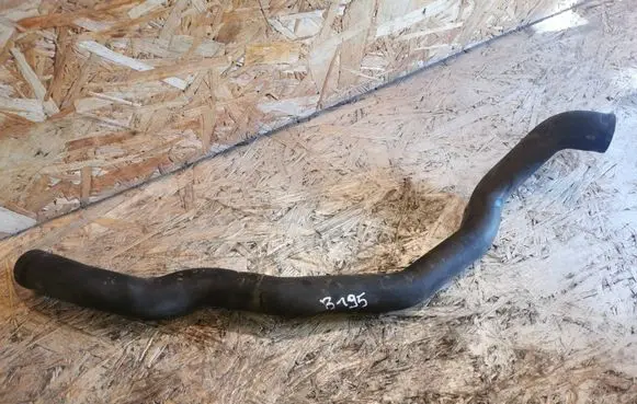 Volvo V70 Engine coolant pipe/hose 30680918