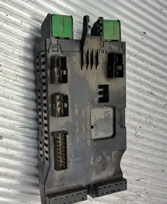 Mercedes-Benz Vito Viano W638 Fuse module 0005400650 A125 08501002